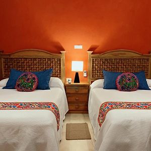 Hotel Real Colonial